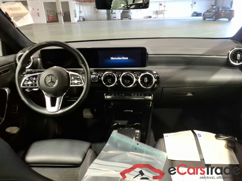 MERCEDES-BENZ CLA - Klasse 1.3 CLA 250 E BUSINESS SOLUTION DCT #6