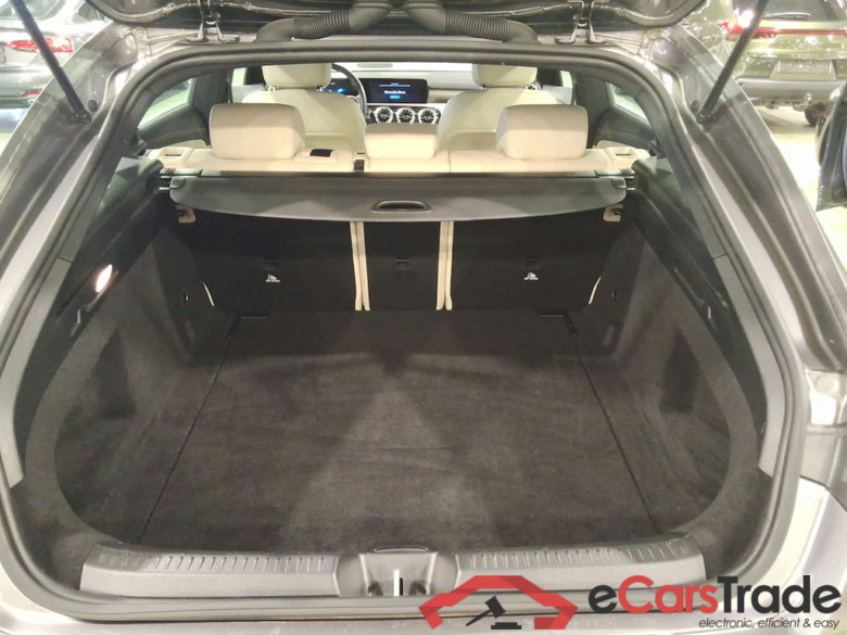MERCEDES-BENZ CLA SHOOTING BRAKE 2.0 CLA 180 D BUSINESS SOLUTION DCT #3