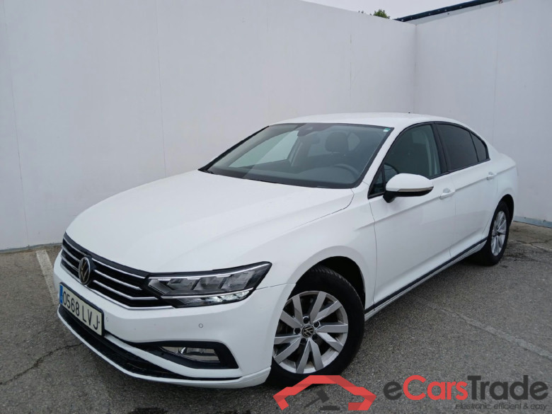 VOLKSWAGEN Passat / 2019 / 4P / sedán Business 2.0 TDI 90kW (122CV) DSG