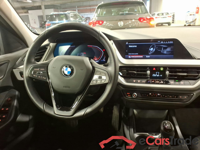 BMW 1 SERIES HATCH 1.5 116D (85KW) #6