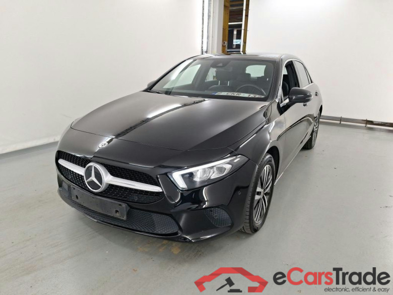 MERCEDES-BENZ A-CLASS 1.3 A 250 E DCT BUSINESS SOLUTION