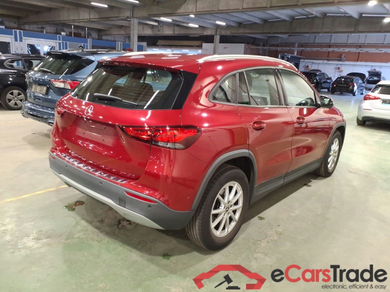 MERCEDES-BENZ CLASS GLA DIESEL (H247) GLA 200 d Business Solution #4