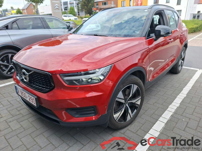 VOLVO XC40 1.5 T4 PHEV R-DESIGN DCT