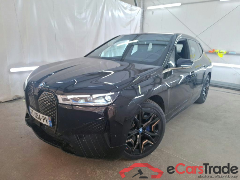 Série iX 50 xDrive 111kWh BVA #1