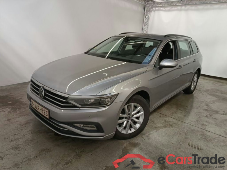 Volkswagen Passat Variant 2.0 TDI 90kW DSG Style Business 5d #1