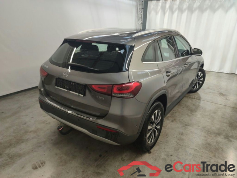 Mercedes-Benz GLA GLA 180 d Business Solution 5d #4