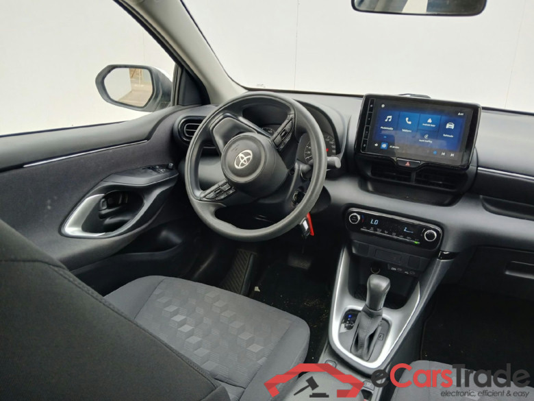 TOYOTA YARIS 1.5 120H Business Plus #3