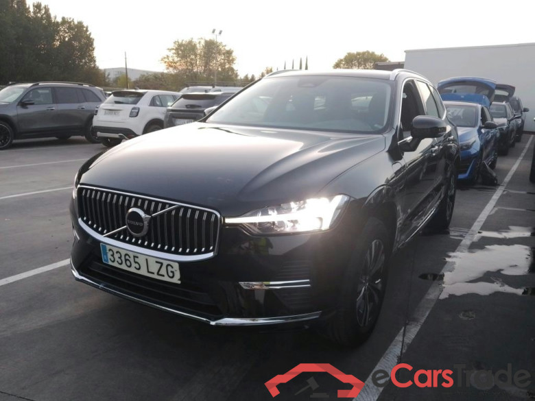 VOLVO XC60 2.0 T6 AWD Recharge Core Auto #1