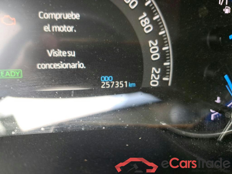 TOYOTA Rav4 / 2018 / 5P / todoterreno 2.5l 220H Advance #5