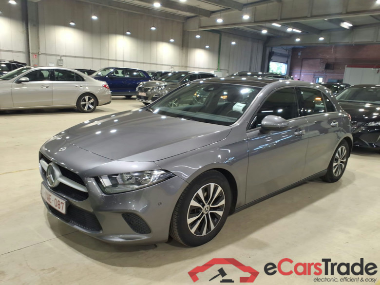 MERCEDES-BENZ CLASS A (W177) A 180 Business Solution