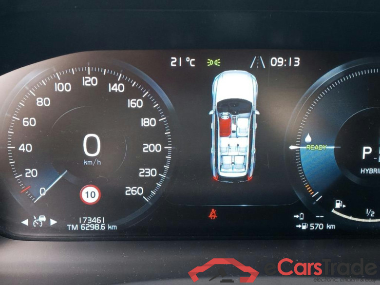 VOLVO XC90 / 2019 / 5P / todoterreno 2.0 T8 AWD Recharge Inscription Exp Auto #5
