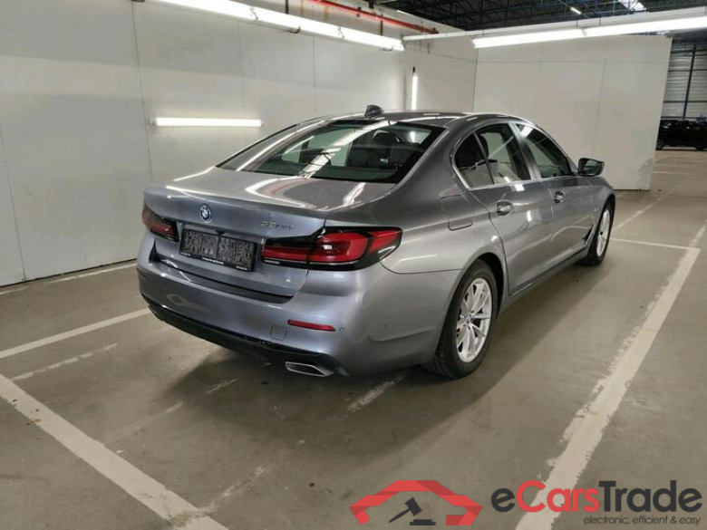 BMW 5 Reeks Berline 5 Reeks Berline 530e 215kW (PHEV) 215kW/292pk  4D/P Auto-8 #4