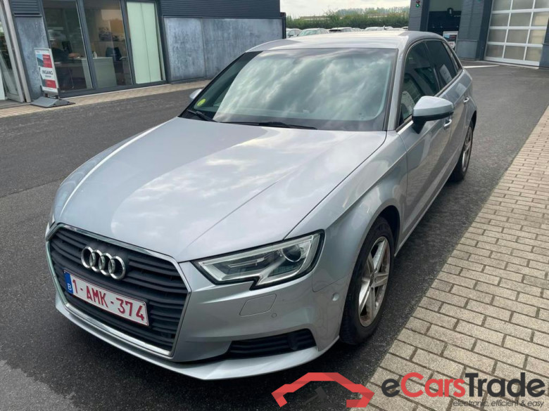 AUDI A3 Sportback Dsl A3 Sportback 1.6 TDi S tronic #1