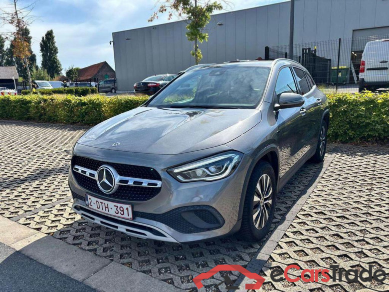 MERCEDES-BENZ GLA PHEV (H247) GLA 250 e PHEV