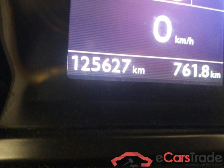 PEUGEOT 308 / 2017 / 5P / berlina con portón 5P Style BlueHDi 100 S&S 6 Vel. MAN #5