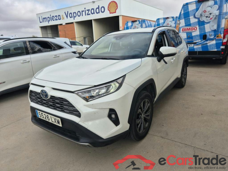 TOYOTA Rav4 / 2018 / 5P / todoterreno 2.5l 220H Advance #1