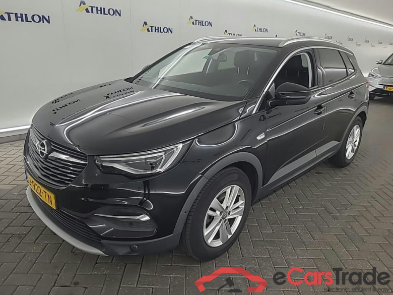 OPEL Grandland X 1.2 Turbo S&S 96kW Bus. Executive Auto 5D