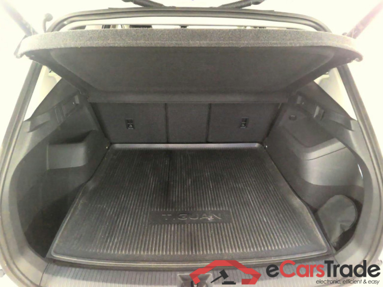 Volkswagen Tiguan 2.0TDI 193 AT 4M Elegan #6