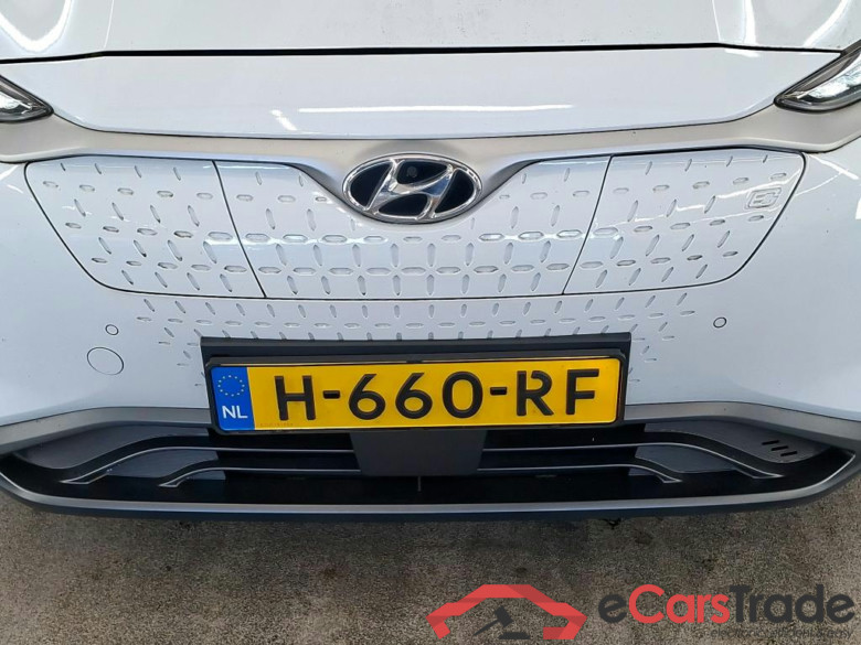 Hyundai KONA Premium Electric 64 kWh 5d #5