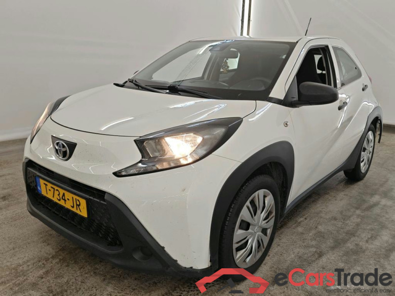 Toyota AYGO X 1.0 VVT-i MT 5d
