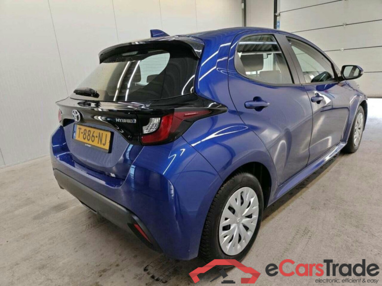 TOYOTA Yaris 1.5 Hyb. Active #2