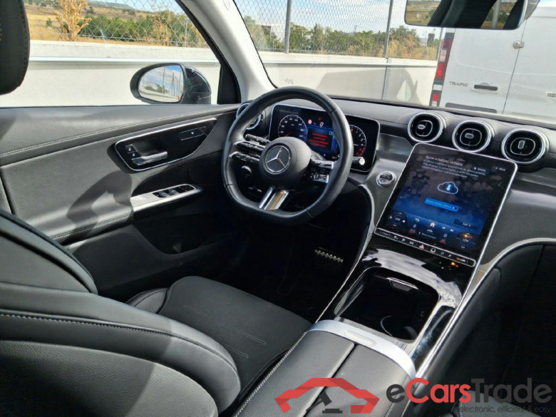 MERCEDES-BENZ GLC / 2022 / 5P / todoterreno GLC 300 de 4MATIC #3