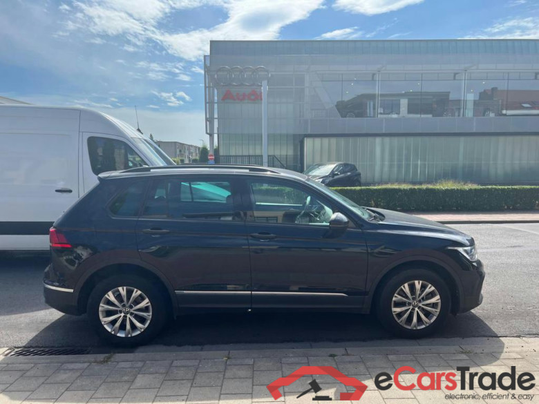 VOLKSWAGEN Tiguan eHybrid (PHEV) Tiguan eHybrid 1.4 Life Business OPF DSG (180 kW) #2