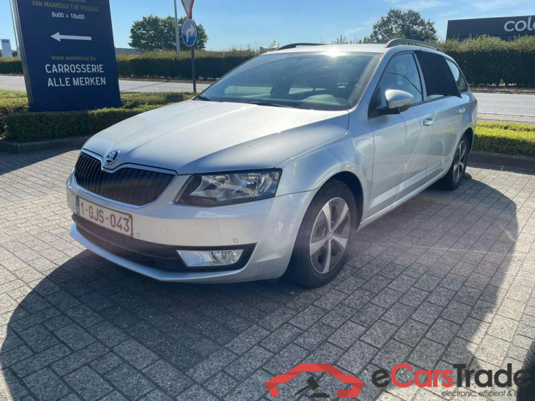 SKODA Octavia Combi Dsl Octavia SW 1.6 CR TDi GreenLine Ambition