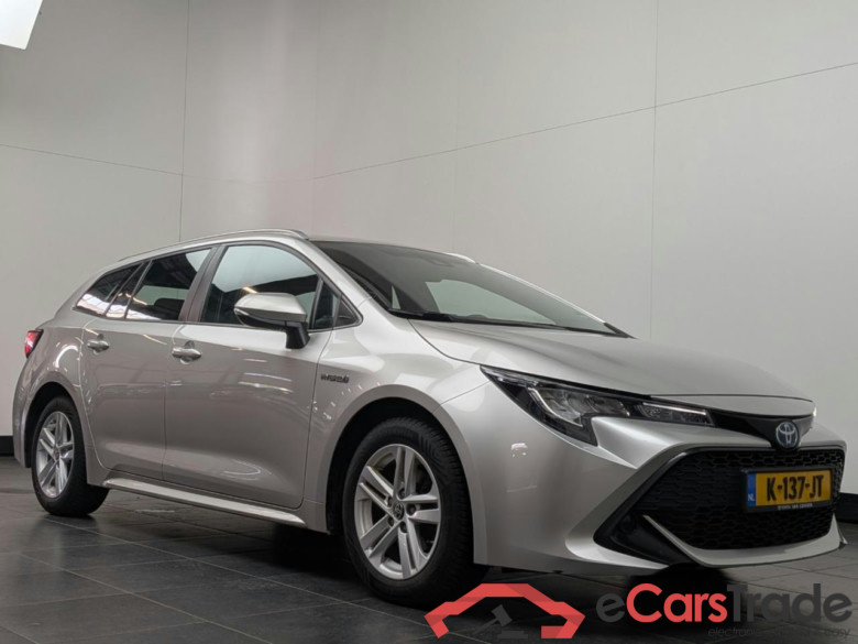TOYOTA Corolla Touring Sports 1.8 Hybrid Active #2