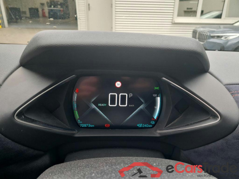 DS - DS  DS 3 CROSSBACK E-Tense 136PK Ines de la Fressange  With Climatic & Navigation & Cruise Control & Park Sensors Front & Rear  * ELECTRIC * #5