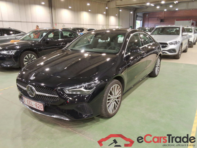 MERCEDES-BENZ CLA 1.3 CLA 250 E LUXURY LINE DCT #1