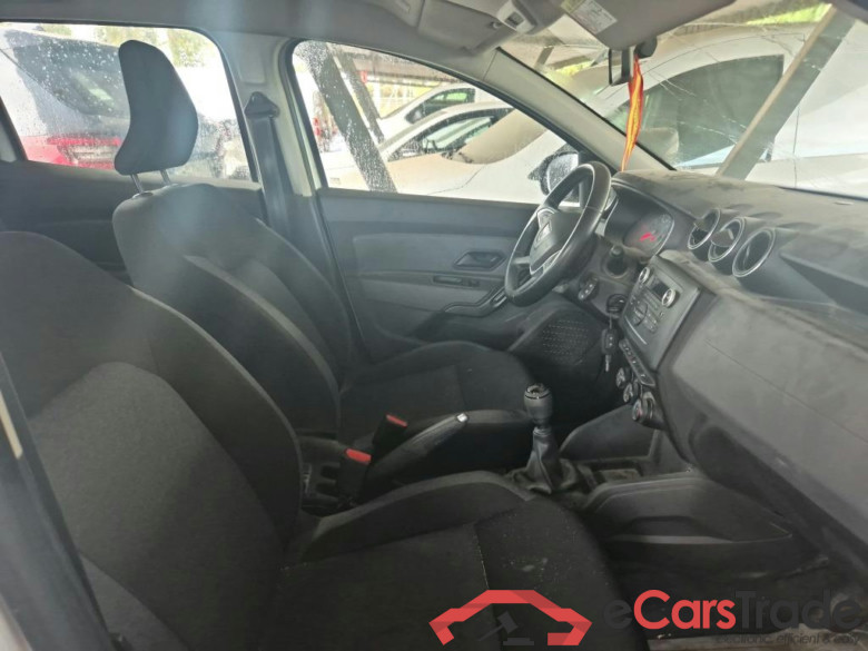 DACIA Duster / 2018 / 5P / todoterreno Essential Blue dCi 85kW (115CV) 4X4 #6