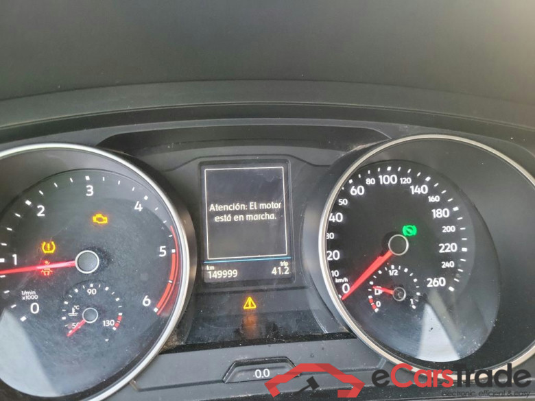 VOLKSWAGEN Tiguan / 2020 / 5P / todoterreno Life 2.0 TDI 110kW (150CV) DSG (AC2) #4