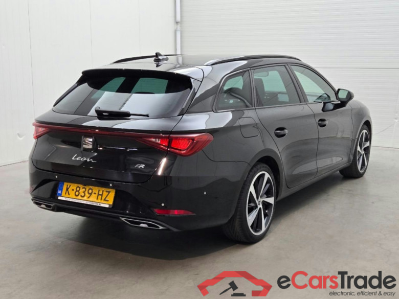 SEAT Leon Sportstourer 1.5 eTSI FR Launch Edition #4