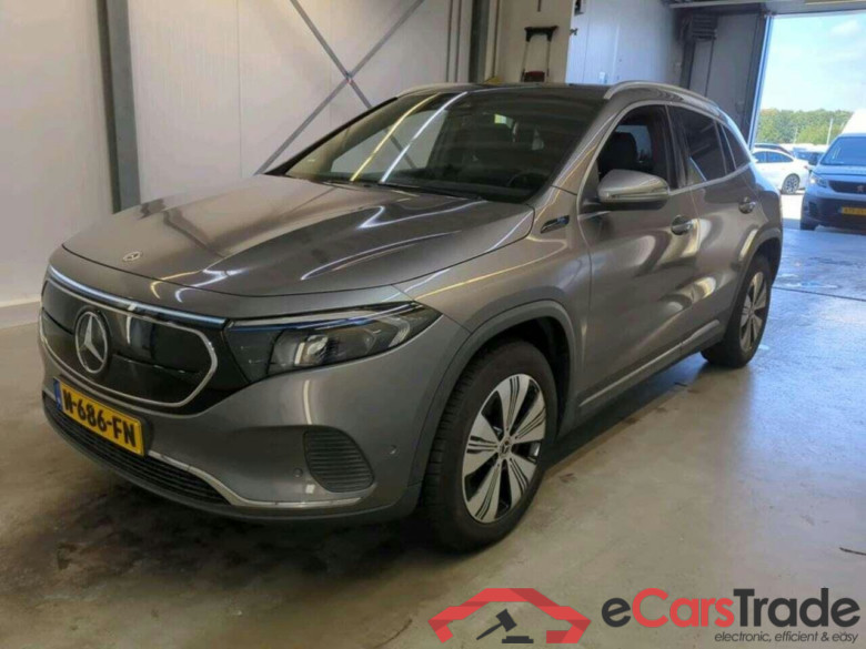 MERCEDES-BENZ EQA 250 Bns Sol. Lux
