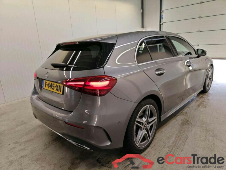 MERCEDES-BENZ A-klasse 180 AMG Line #2