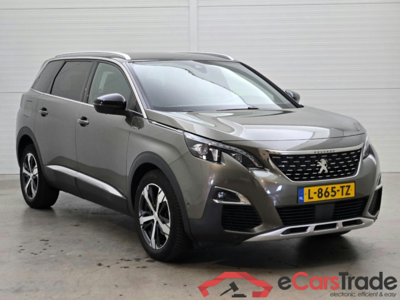 PEUGEOT 5008 1.2 PureTech Allure #2