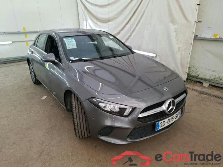 MERCEDES BENZ Classe A Compact 2018 5P Berline A 250 e Business Line 8G DCT #5