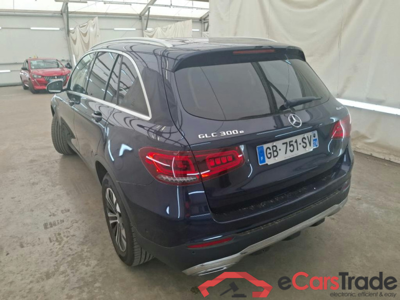 MERCEDES-BENZ GLC / 2019 / 5P / SUV 2.0 GLC 300 E BUSINESS LINE 4MATIC #3