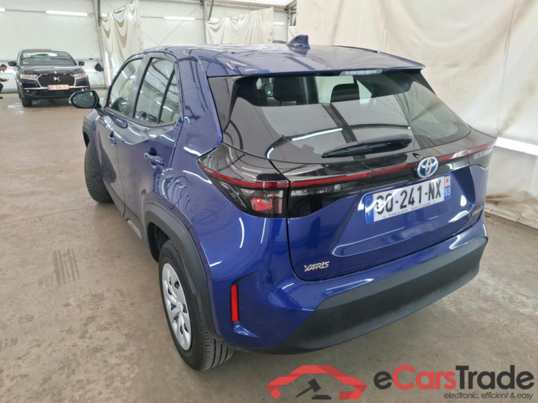 TOYOTA Yaris Cross Hybride / 2021 / 5P / SUV 1.5 HYBRID 116H DYNAMIC AUTO #2