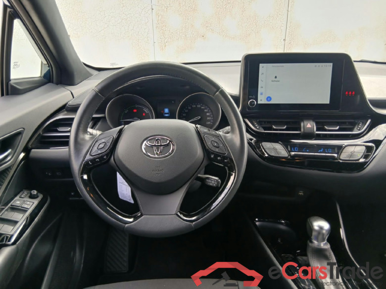 TOYOTA C-HR / 2019 / 5P / todoterreno 2.0 180H Advance #3