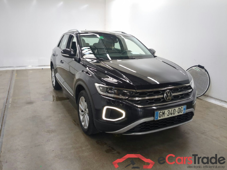 VOLKSWAGEN T-Roc / 2021 / 5P / SUV 1.5 TSI 150 EVO STYLE DSG7 #2
