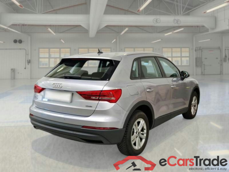 AUDI Q3 / 2018 / 5P / SUV 40 TDI QUATTRO S TRONIC BUSINESS #2