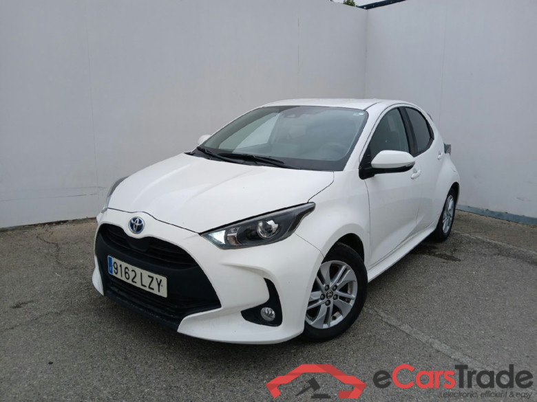 TOYOTA YARIS 1.5 120H Business Plus