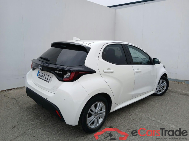 TOYOTA YARIS 1.5 120H Business Plus #2