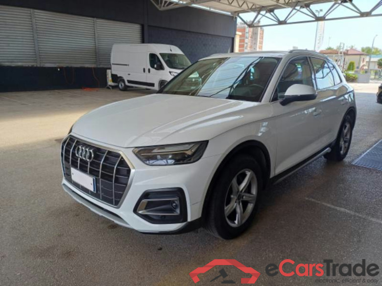 AUDI Q5 / 2020 / 5P / SUV 35 TDI BUSINESS ADVANCED S TRONIC #1