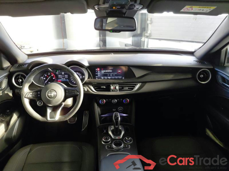 ALFA ROMEO STELVIO / 2017 / 5P / SUV 2.2 TURBO DIESEL 160CV AT8 RWD BUSINESS #3