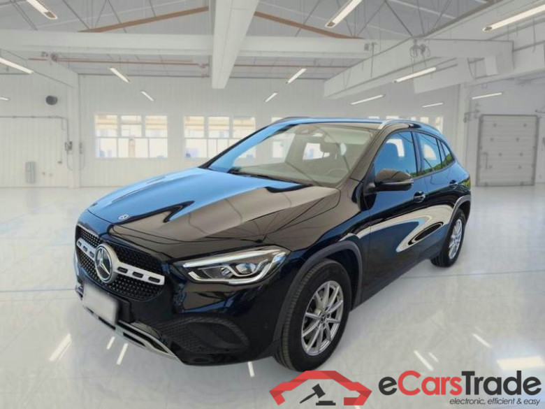 MERCEDES-BENZ GLA / 2020 / 5P / CROSSOVER GLA 200 D AUTOMATIC BUSINESS EXTRA #1