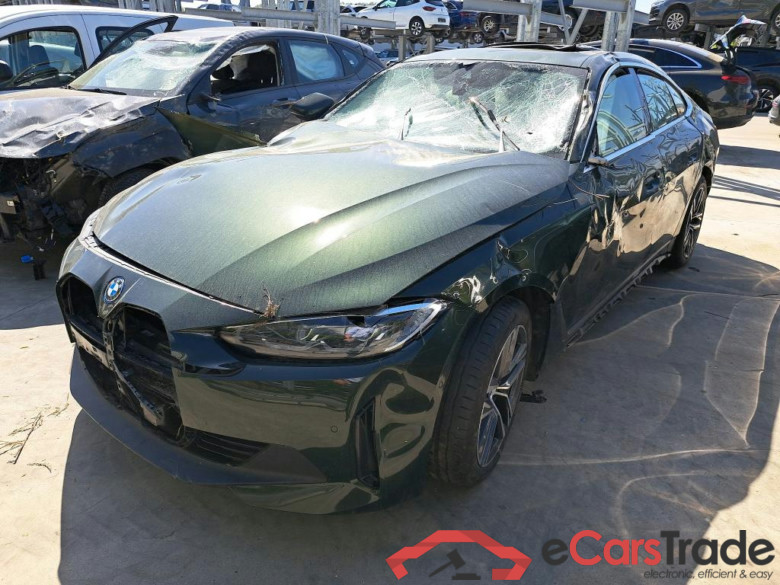 BMW - BMW I4 eDrive40 340PK                 ***             TOTAL LOSS              ***               Pack Business With Heated Vernasca Leather & Active Cruise & Sunroof & Power Foldable Towing Hook * ELECTRIC *