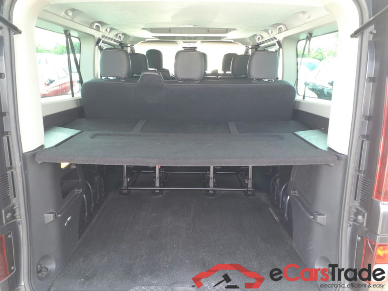 RENAULT TRAFIC                 RENAULT TRAFIC                 DCI 150 CV EDC INTENSE L2 RADAR AV AR LAT + EASYLI DCI150 EDC L2 INTENS 9 PL + RADARS +PK EASY DRIVE +VISIBILITE +CAMERA #2